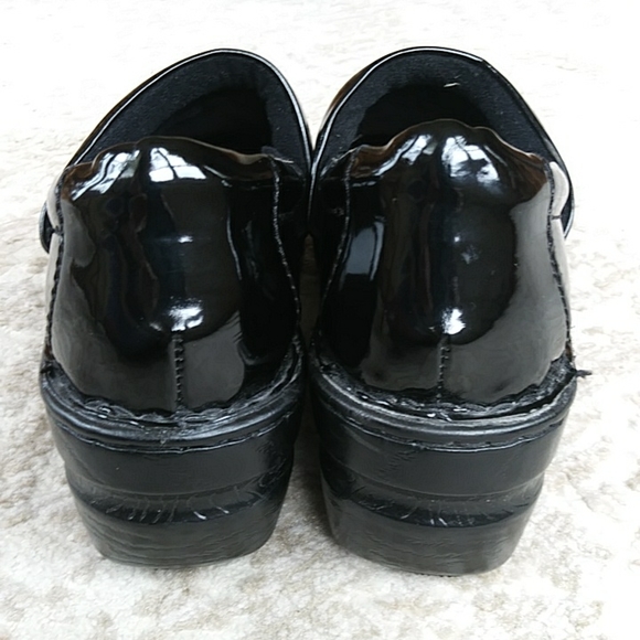 NWOT B.O.C. Concept Patent Leather Wedge Chunky Heel Mules Clogs 8M Black Glossy - Picture 11 of 15